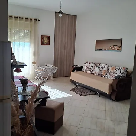 Studio Apartment Апартаменты Дуррес